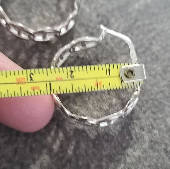 JCM Sterling Silver Linked Circle Band Ring Loop Earrling, Heavy - Picture 4 of 6